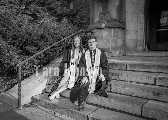 24 U of M Grad Photos - Audrey-190