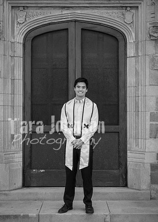 Kera & Friends Grad Photos W25 B&W (51 of 259)