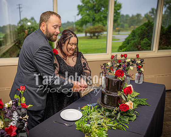 Eric & Elyse -Complete - Color - TJP (105 of 715)