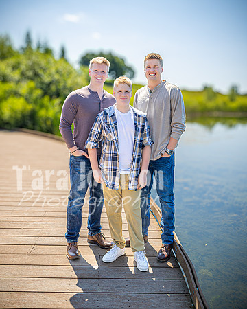 Hendrickson Family @ Indian Springs - Color - TJP (7 of 29)