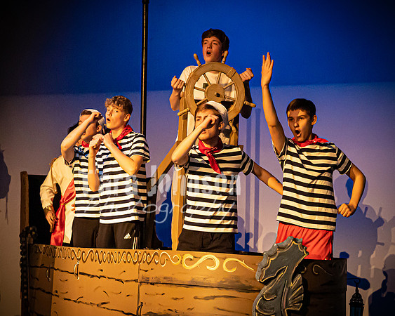 22 LHS Theatre - Mermaid R1 - Act 1 - TJP (15 of 363)