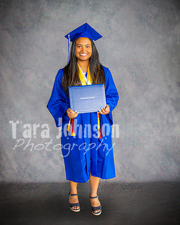 2025 IA Graduation - Gray Backdrop - TJP (266 of 359)