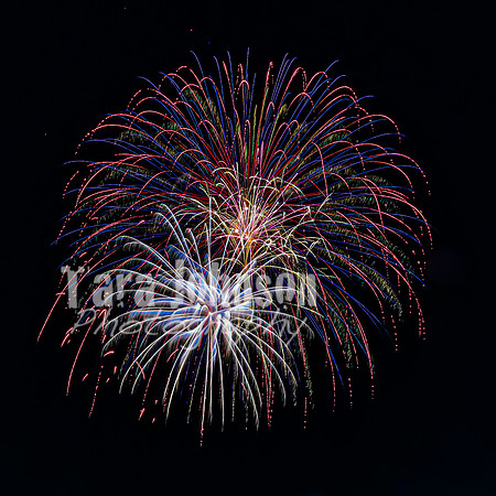 2022 Cedar Island Fireworks - TJP (23 of 25)