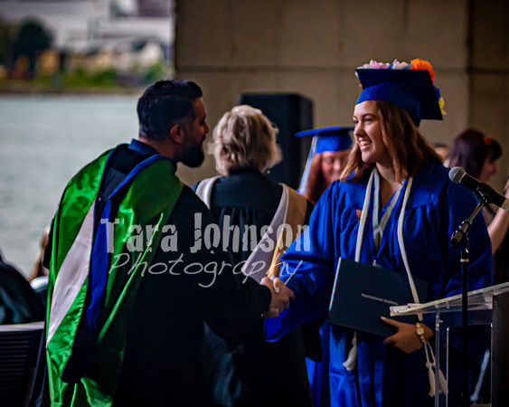 22 IA Grad - Angle #1 Entrance - TJP (39 of 124)