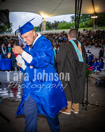 22 IA Grad - Angle #4 Celebration Walk - TJP (216 of 345)