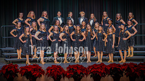 2024-25 MHS Vocals - Group - TJP (6 of 8)