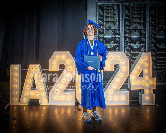 2024 IA Graduation - Angle Lighted Sign - TJP (25 of 341)