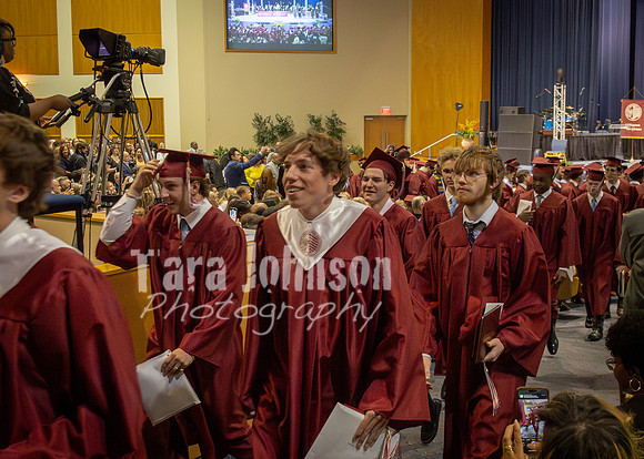 UDJ Graduation 2025 - Exit (8 of 79)
