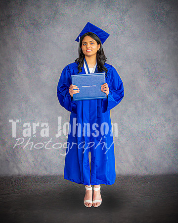 2025 IA Graduation - Gray Backdrop - TJP (278 of 359)