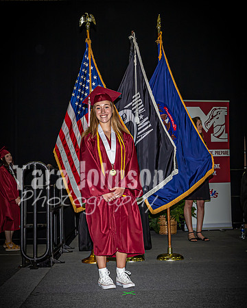 22 MHS Grad - Angle #2 Flags - TJP (190 of 297)