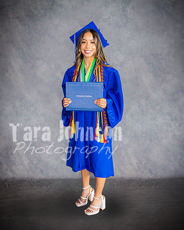 2025 IA Graduation - Gray Backdrop - TJP (240 of 359)
