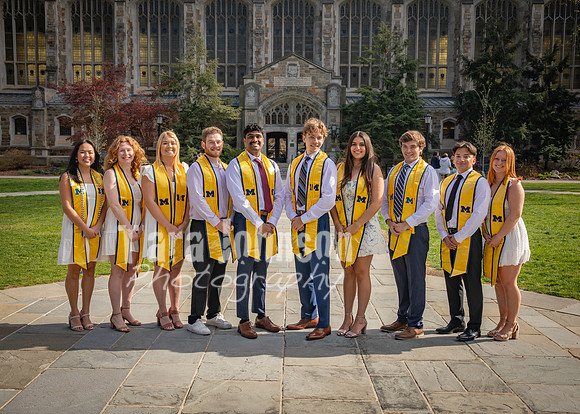 [tht] W24 Senior Grad Photos-45