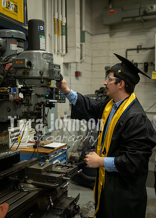 Kera & Friends Grad Photos W25 (219 of 259)