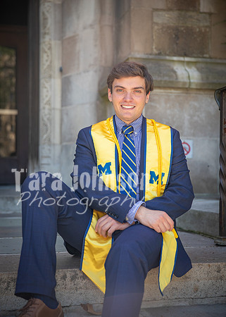 24 A. G. & S. Senior Photos (81 of 201)