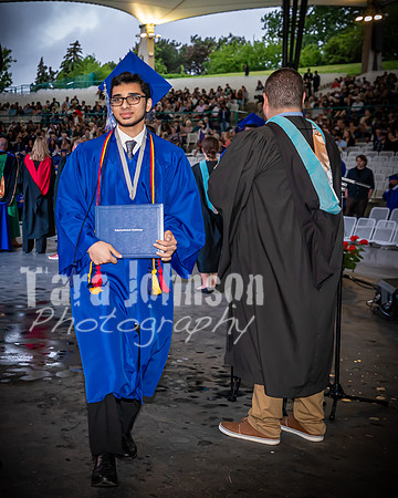 22 IA Grad - Angle #4 Celebration Walk - TJP (194 of 345)