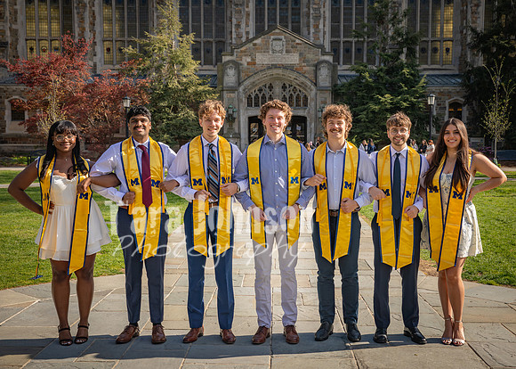 [tht] W24 Senior Grad Photos-61