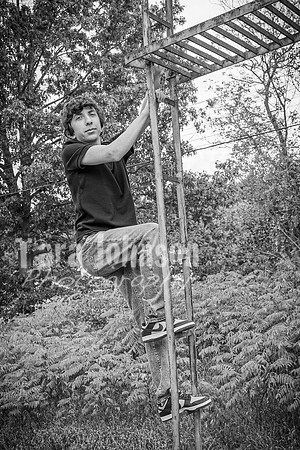 Corbin Gibson @ Highland Depot Tracks - BW - TJP (24 of 43)