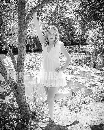 Claire Jones @ Cranbrook - BW - TJP (60 of 100)