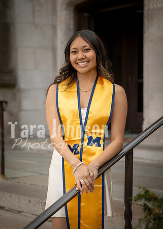 Leah & Friends Grad Photos (77 of 190)