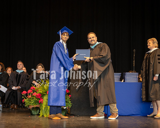25 IA Graduation - Diploma - DH (317 of 356)