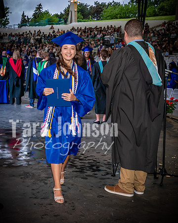 22 IA Grad - Angle #4 Celebration Walk - TJP (203 of 345)