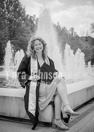 24 Grad Pictures - Kara BW-98