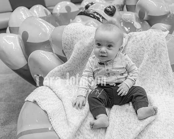 Teddy Briggs (and Abigail) - BW - TJP (36 of 78)