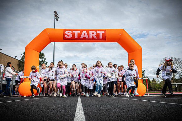 2025 Vivat 5K - Prerace - TJP (42 of 86)