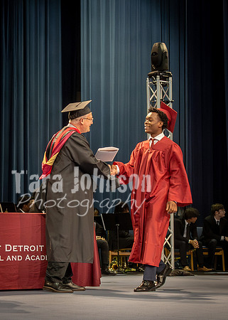 UDJ Graduation 2025 - Handshake (296 of 346)