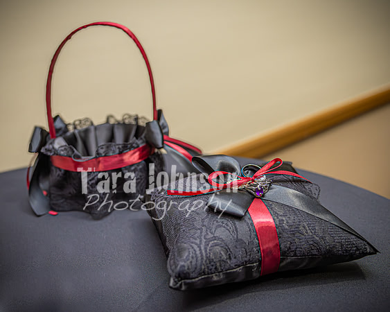 Eric & Elyse - Wedding Prep - TJP (29 of 78)