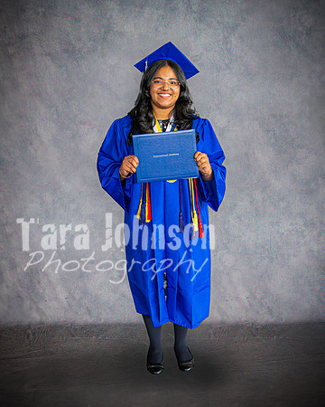 2025 IA Graduation - Gray Backdrop - TJP (271 of 359)