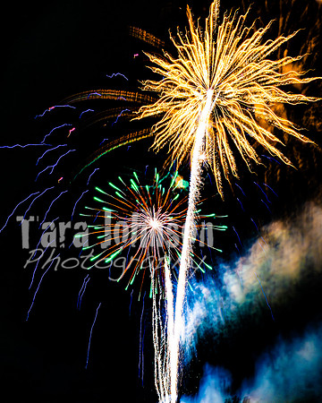 2024 LHS - Fireworks - TJP (30 of 62)