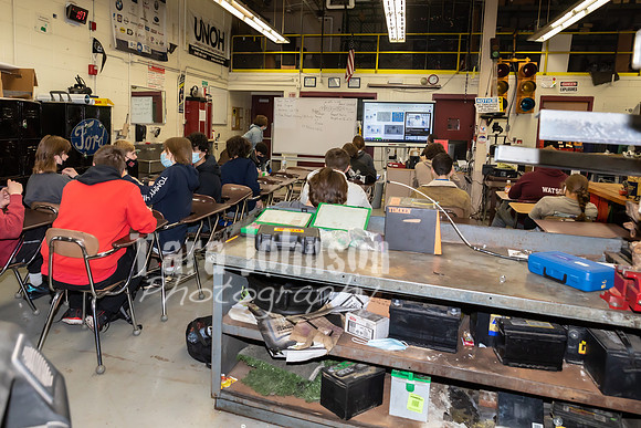 (print) 2022 Winter MHS - Coffee house & Ind. Arts 1-21 (Full Res, Various Sizes) - TJP (41 of 57)