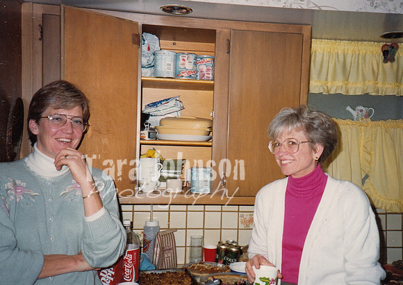 1992 Linda & Kathy