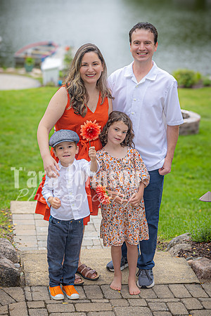 Sculthorpe Family @ Cedar Island - Color - TJP (48 of 60)