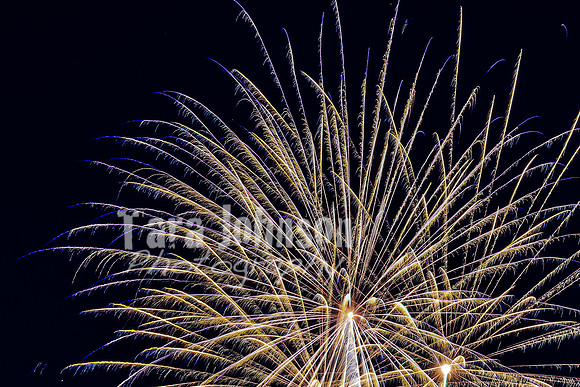 2022 Cedar Island Fireworks - TJP (3 of 25)