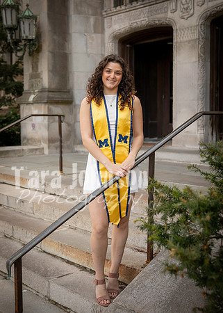 Leah & Friends Grad Photos (75 of 190)