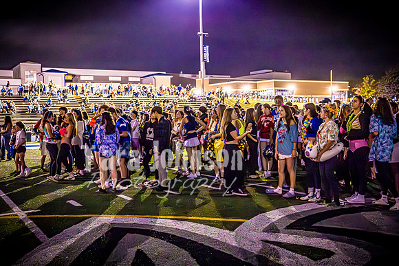 2024 LHS - Fireworks Spectators - TJP (5 of 23)