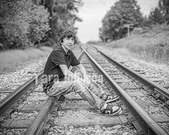 Corbin Gibson @ Highland Depot Tracks - BW - TJP (6 of 43)
