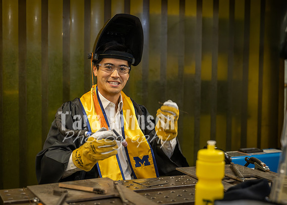 Kera & Friends Grad Photos W25 (237 of 259)
