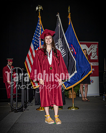 22 MHS Grad - Angle #2 Flags - TJP (191 of 297)