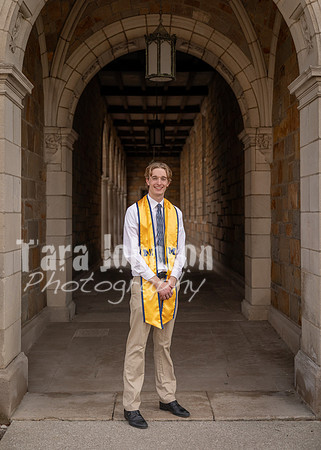 Emma & Friends Grad Photos W25 (95 of 96)
