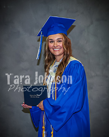 22 LHS Grad - Angle #5 Studio - TJP (200 of 584)