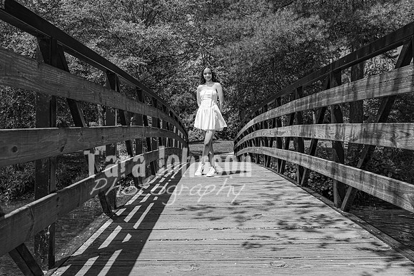 Anna Allen @ Central Park in Milford - BW - TJP (98 of 100)