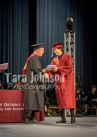 UDJ Graduation 2025 - Handshake (280 of 346)