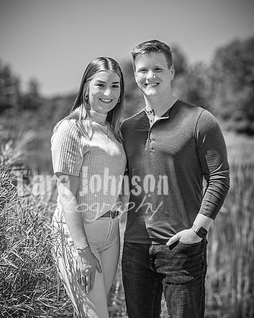 Hendrickson Family @ Indian Springs - BW - TJP (15 of 29)