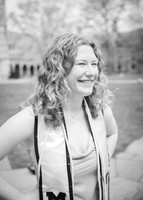 24 Grad Pictures - Kara BW-10