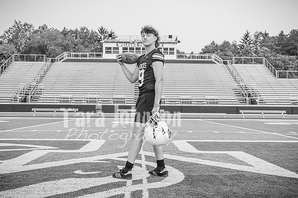 Brok Badertscher @ MHS - BW - TJP (17 of 44)