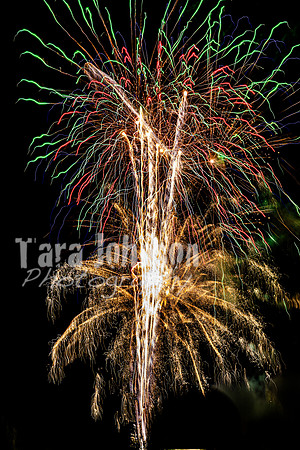 2024 LHS - Fireworks - TJP (57 of 62)
