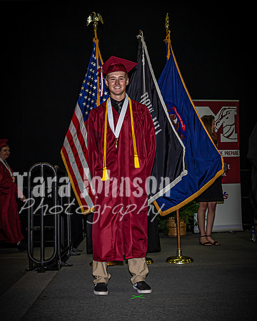 22 MHS Grad - Angle #2 Flags - TJP (171 of 297)